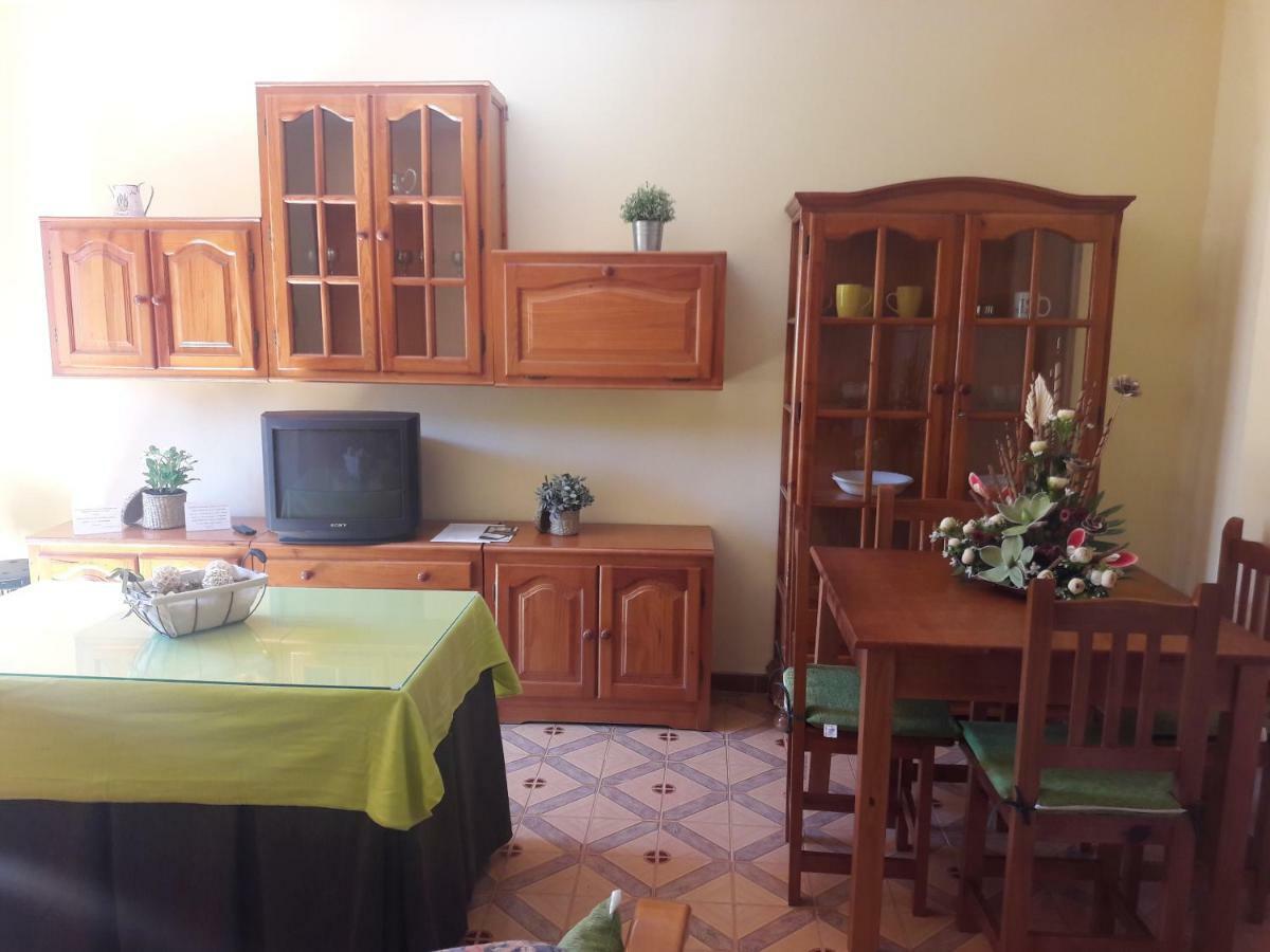 Apartamentos Vista La Maroma Viñuela Kültér fotó